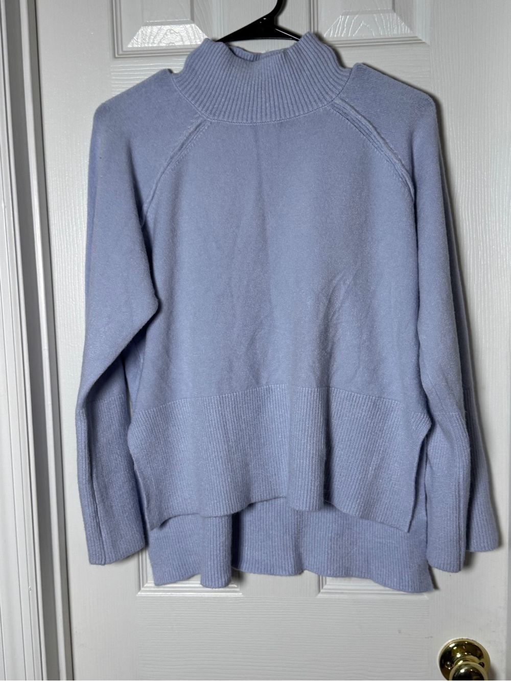 Cyrus Oversized Ribbed Mock Neck Step-Hem Sweater Light Blue Size Medium